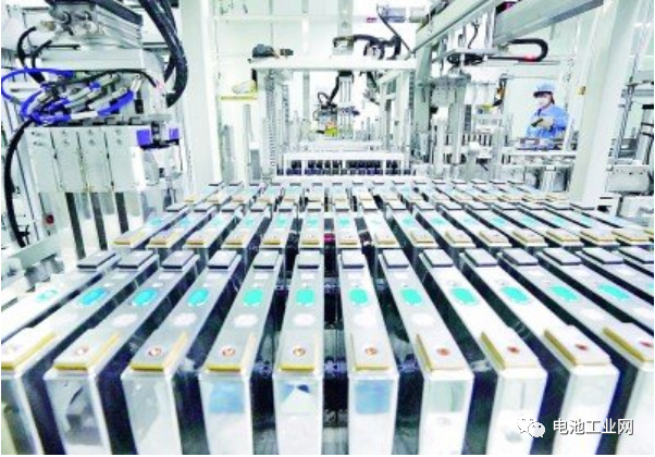新华社:每年数百万吨废旧铅酸电池流向何方?(图3) 新华社:每年数百万吨废旧铅酸电池流向何方?(图3)
